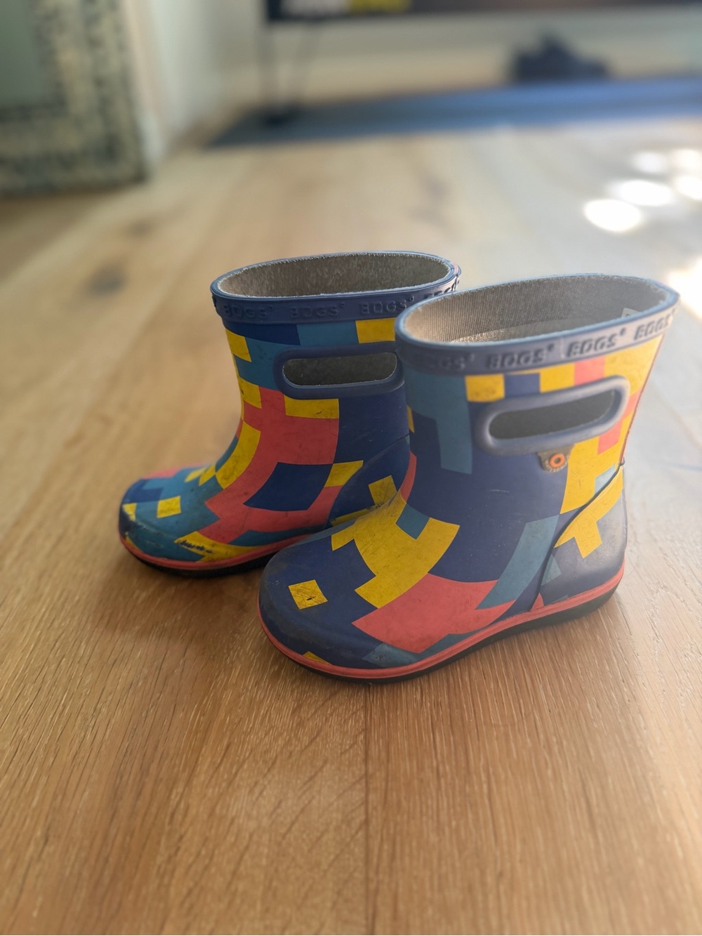 Bogs Kids Navy Rain Boots with Yellow & Red Geometric Print